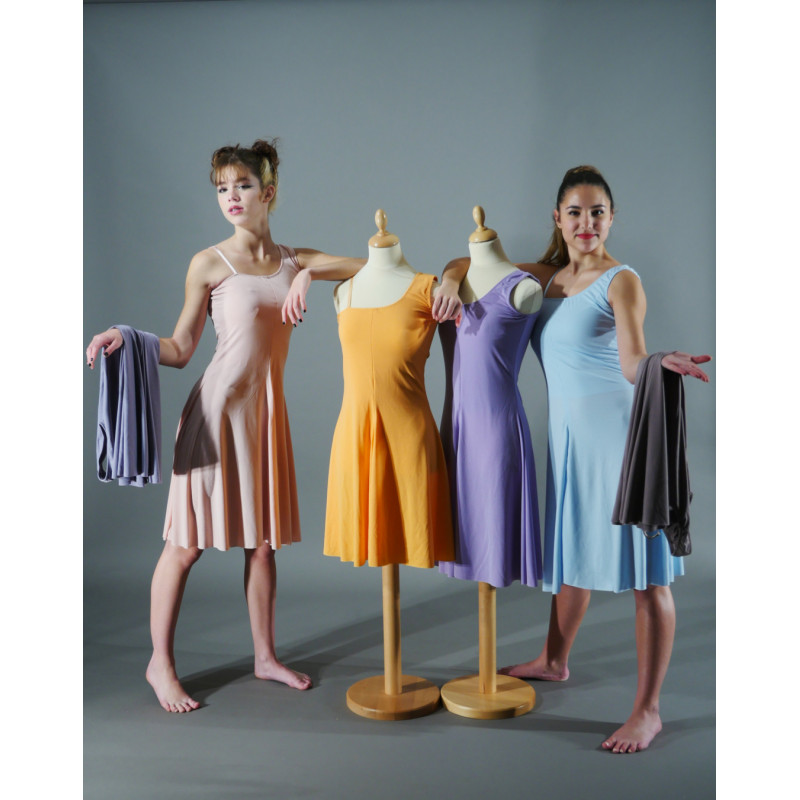 GR1C - Robes 4 pans - 1 une large et une fine bretelle GR1C - Robes 4 pans - 1 une large et une fine bretelle