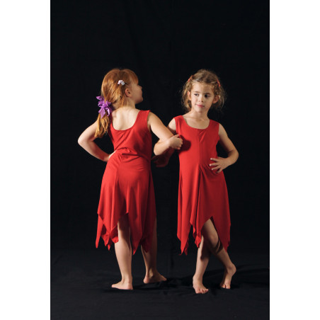 PR20 - Robe rouge découpée