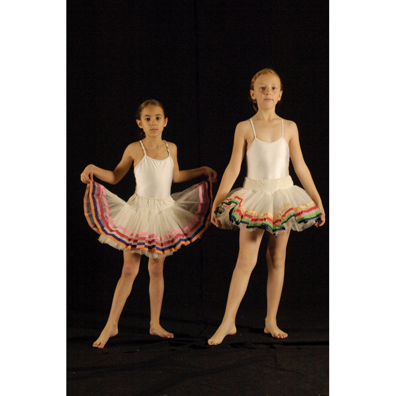 PTC3A - Jupe de tutu blanc avec liserés colorés PTC3A - Jupe de tutu blanc avec liserés colorés