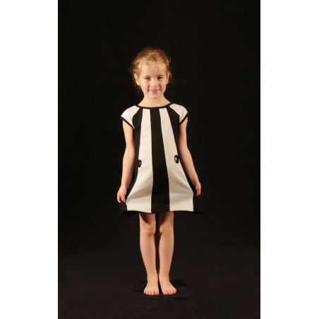 PR40 - Robe ligne noire et blanche