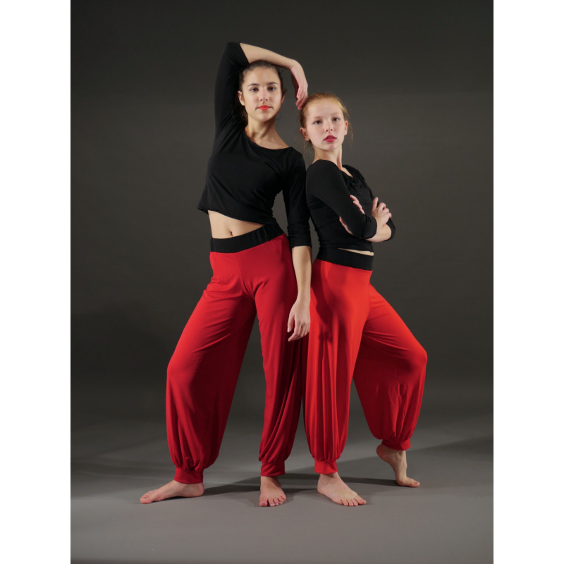 GEP37 - Ensemble sarouel rouge et haut noir GEP37 - Ensemble sarouel rouge et haut noir