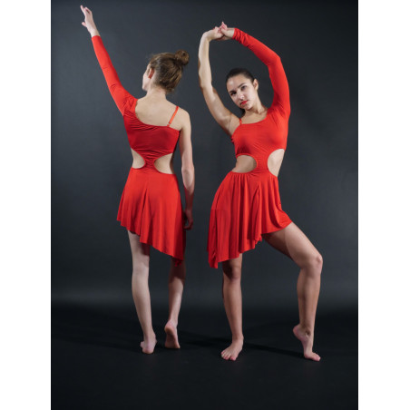GR26 - Robe asymétrique rouge avec shorty