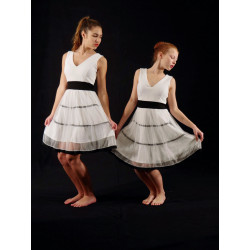 GR25B - Robe blanche et noire